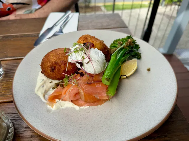 Rabbit Hole Cafe - Seven Hills
