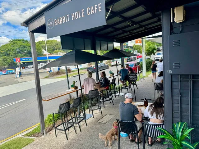 Rabbit Hole Cafe - Seven Hills