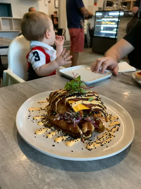 Rabbit Hole Cafe - Wynnum