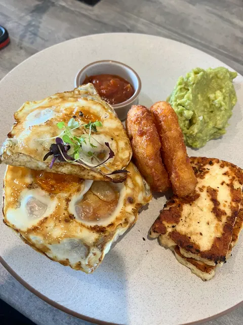 Rabbit Hole Cafe - Wynnum
