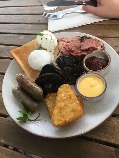 Rabbit Hole Cafe - Wynnum