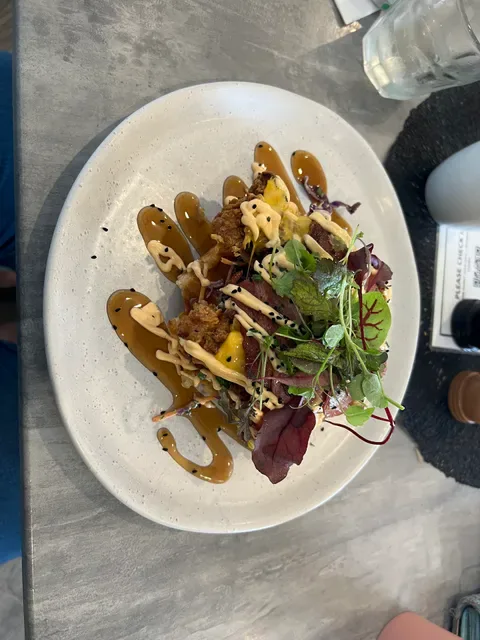 Rabbit Hole Cafe - Wynnum