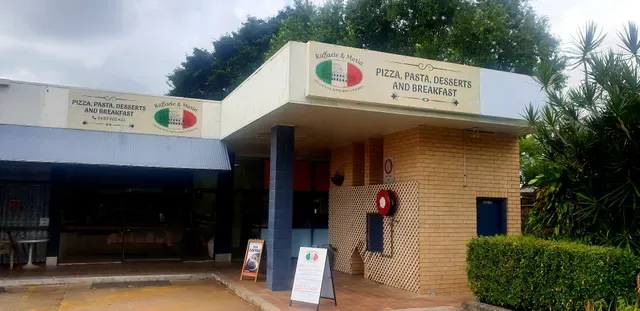 Raffaele & Maria Italian Food Restaurant & Pizzeria