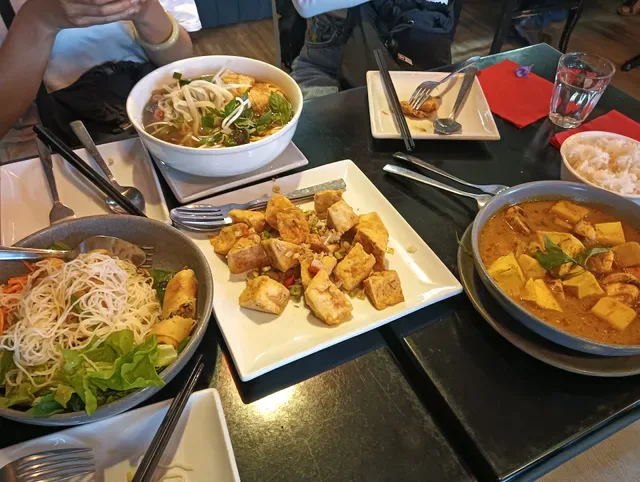 Red Lotus Vietnamese Chargrill