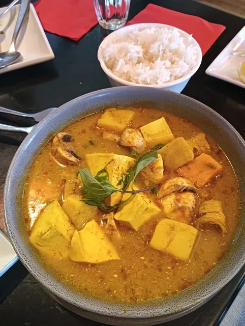 Red Lotus Vietnamese Chargrill