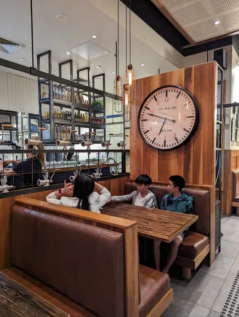 Ribs & Burgers Woolloongabba