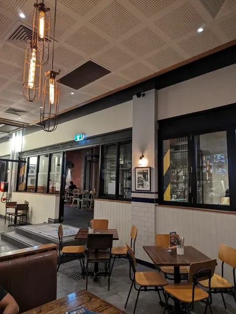 Ribs & Burgers Woolloongabba