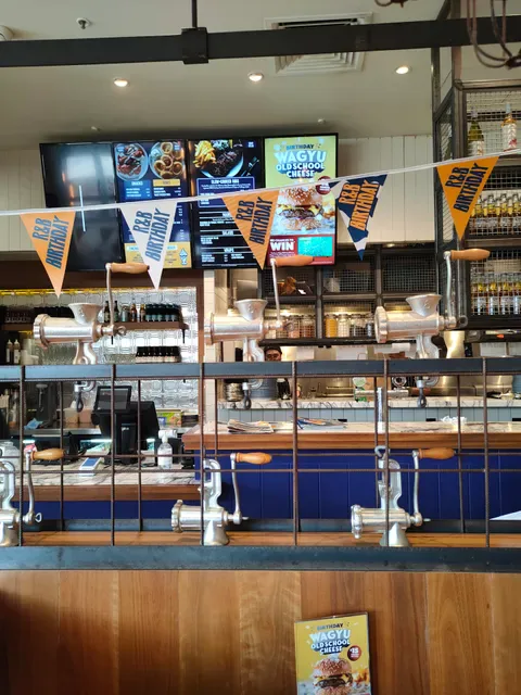 Ribs & Burgers Woolloongabba