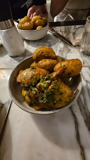 Rich & Rare Restaurant