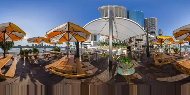 Riverbar & Kitchen