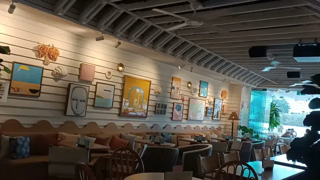 Riverbar & Kitchen