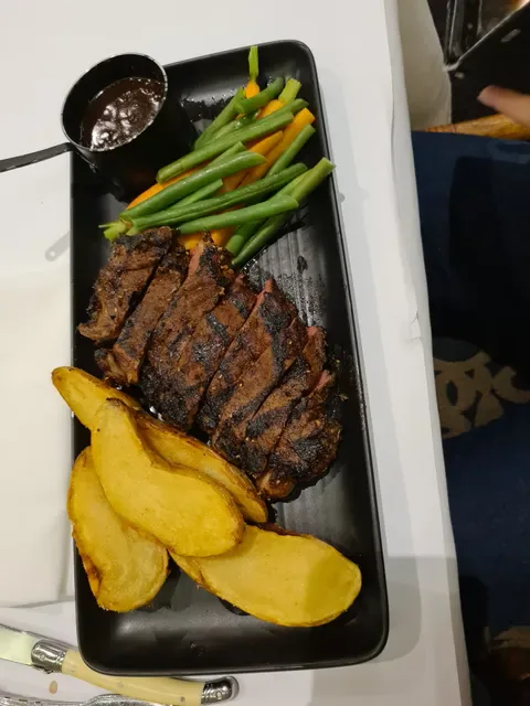Rocklily Bar & Grill Restaurant