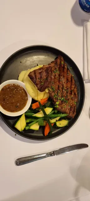 Rocklily Bar & Grill Restaurant