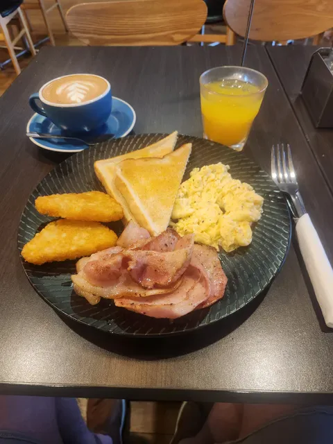 Rosetta Sunsmile Cafe