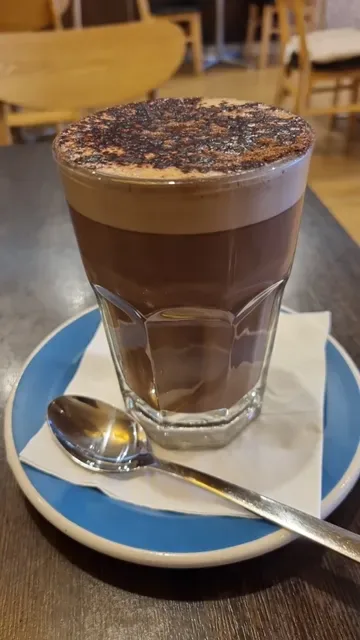 Rosetta Sunsmile Cafe