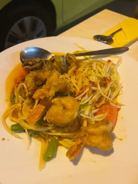 Ruean Phae Thai Restaurant