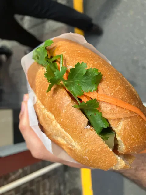 Saigon Alley Cafe