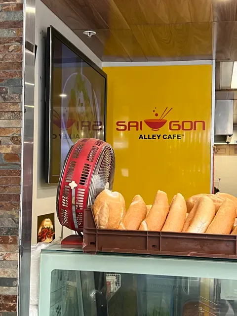 Saigon Alley Cafe