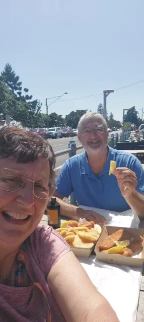 Sandgate Fishmonger