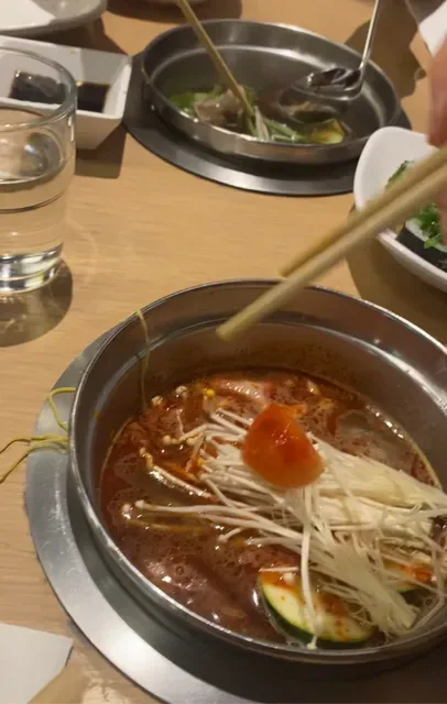 Shabuhouse