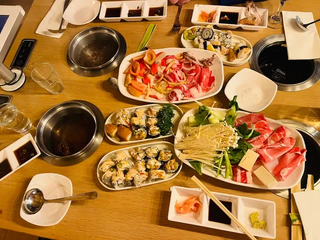Shabuhouse