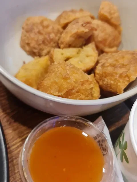 Shalom St Lucia Indonesian Restaurant