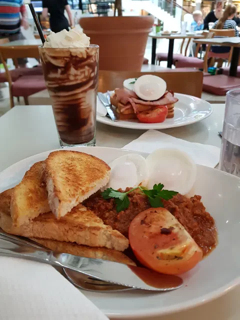 Siena Cafe & Bar