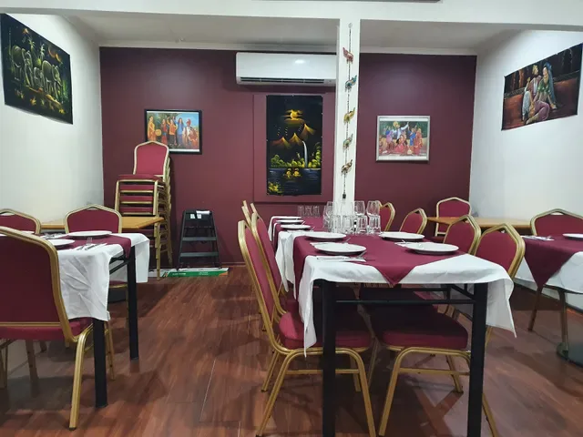 Singh's Curry Hut