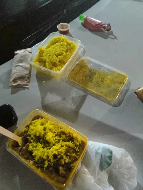 Singh's Curry Hut