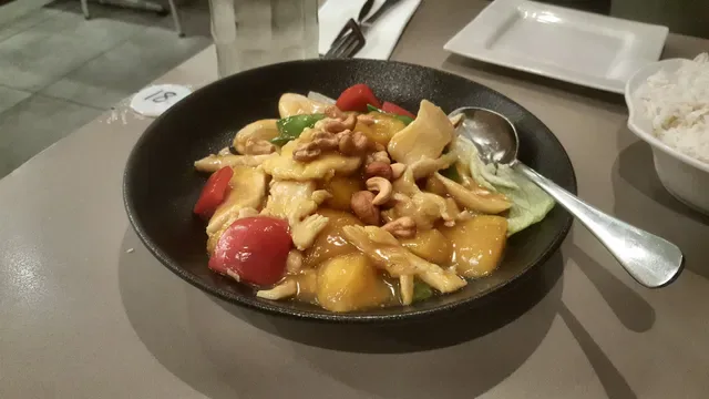 Sing's Asian Kitchen
