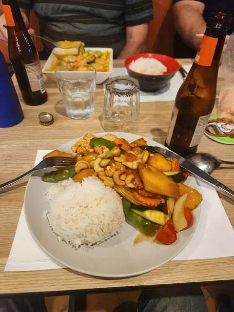 Sing's Asian Kitchen Rosalie
