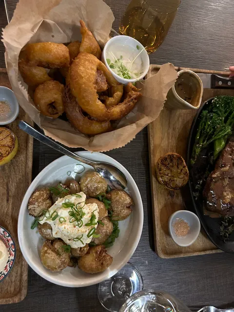 Six Acres Restaurant