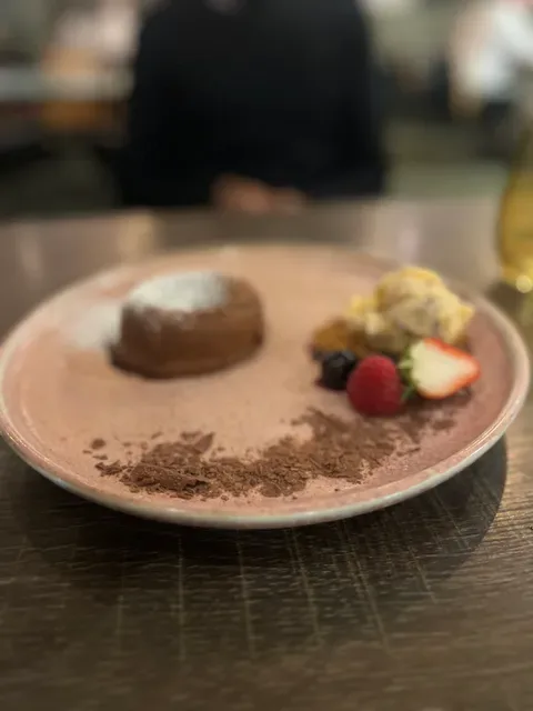 Six Acres Restaurant