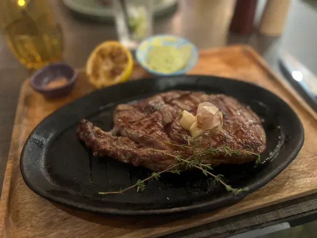 Six Acres Restaurant