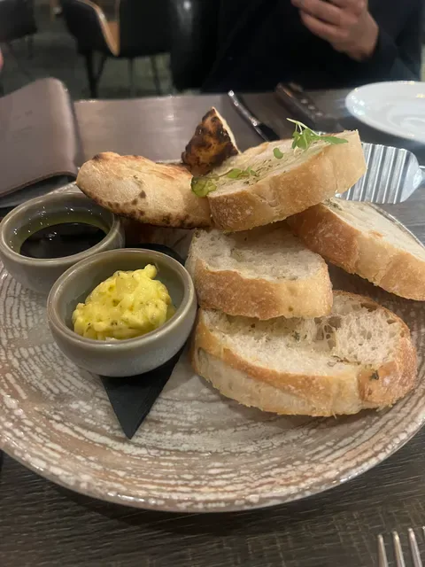 Six Acres Restaurant