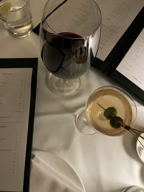 SK Steak & Oyster
