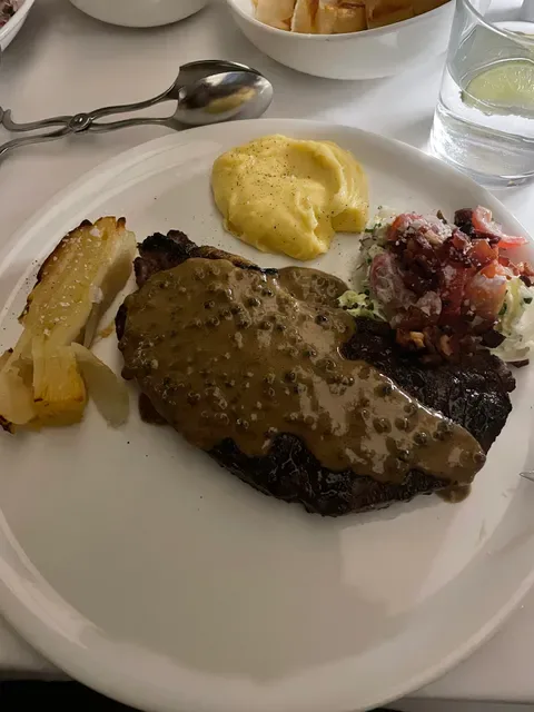 SK Steak & Oyster