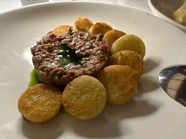 SK Steak & Oyster