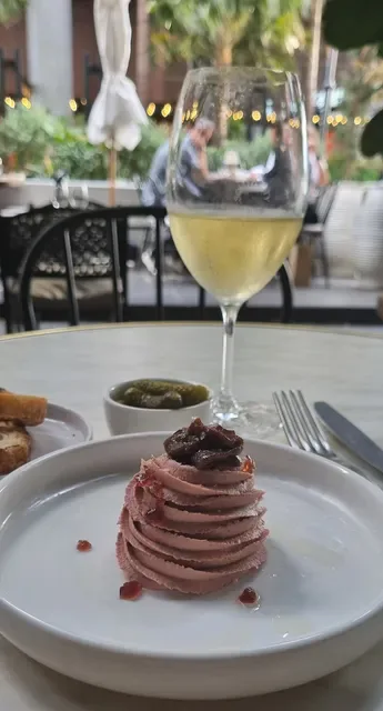 Mile9@SCW - South City Wine Bar & Bistro