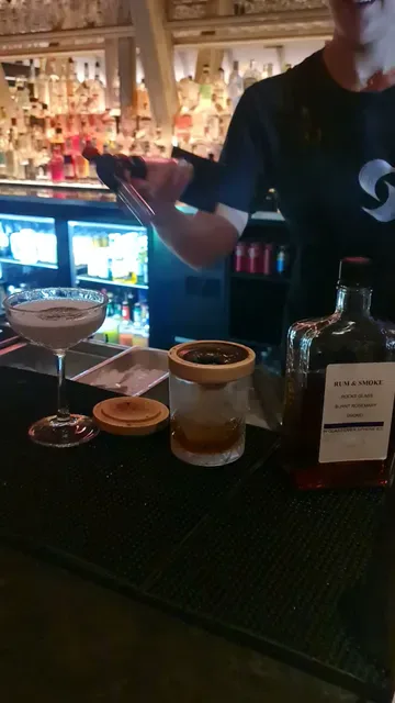 Stratton Bar and Kitchen