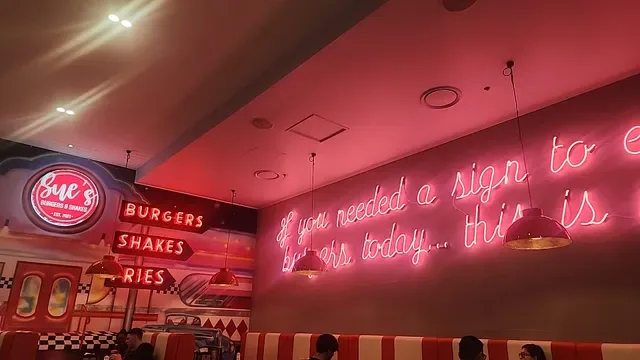Sue's Burgers and Shakes