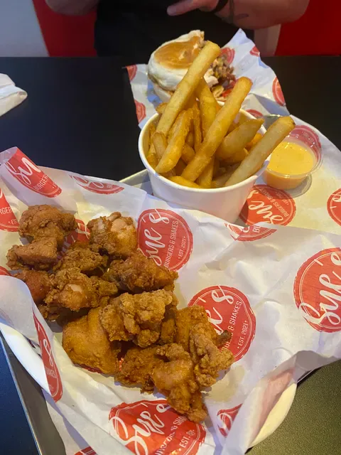 Sue's Burgers and Shakes