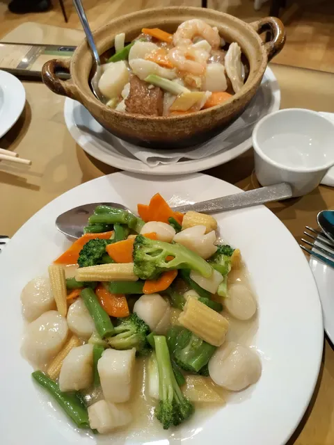 Sun Sun Asian Restaurant