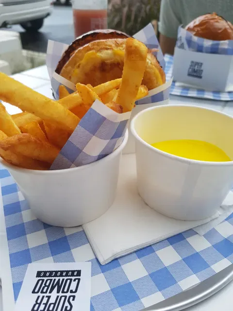 Super Combo Burgers