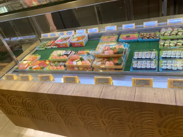 Sushi Hub Albert Street