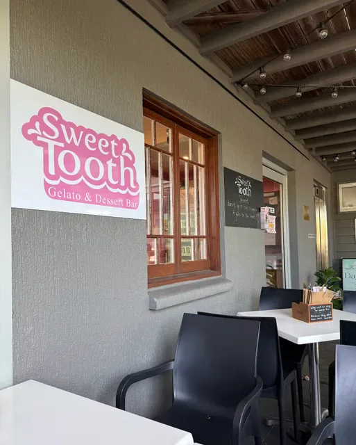 Sweet tooth gelato & desserts