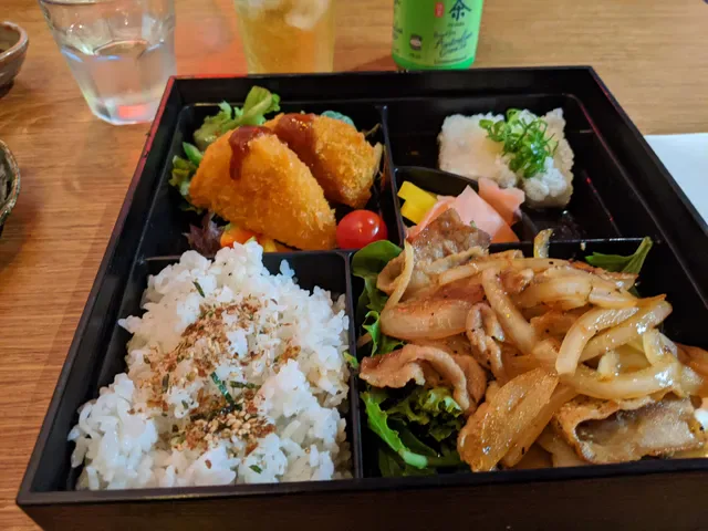 Tatsu Ramen Gyoza Bar