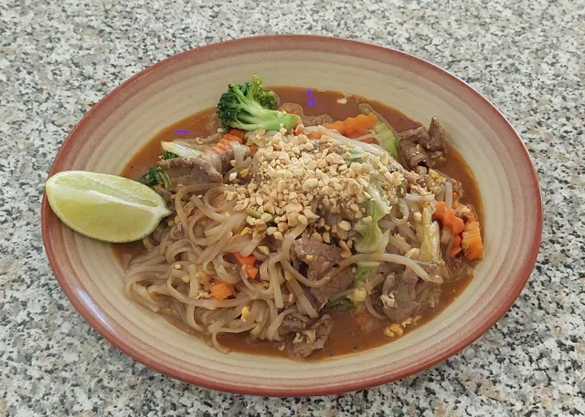 Thai Sandgate Restaurant