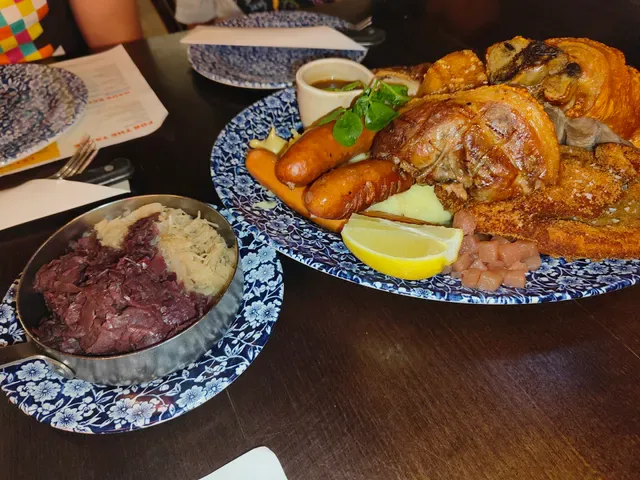 The Bavarian Chermside