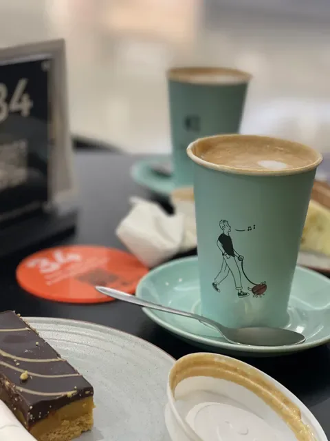 The Coffee Club Café - Mt Ommaney